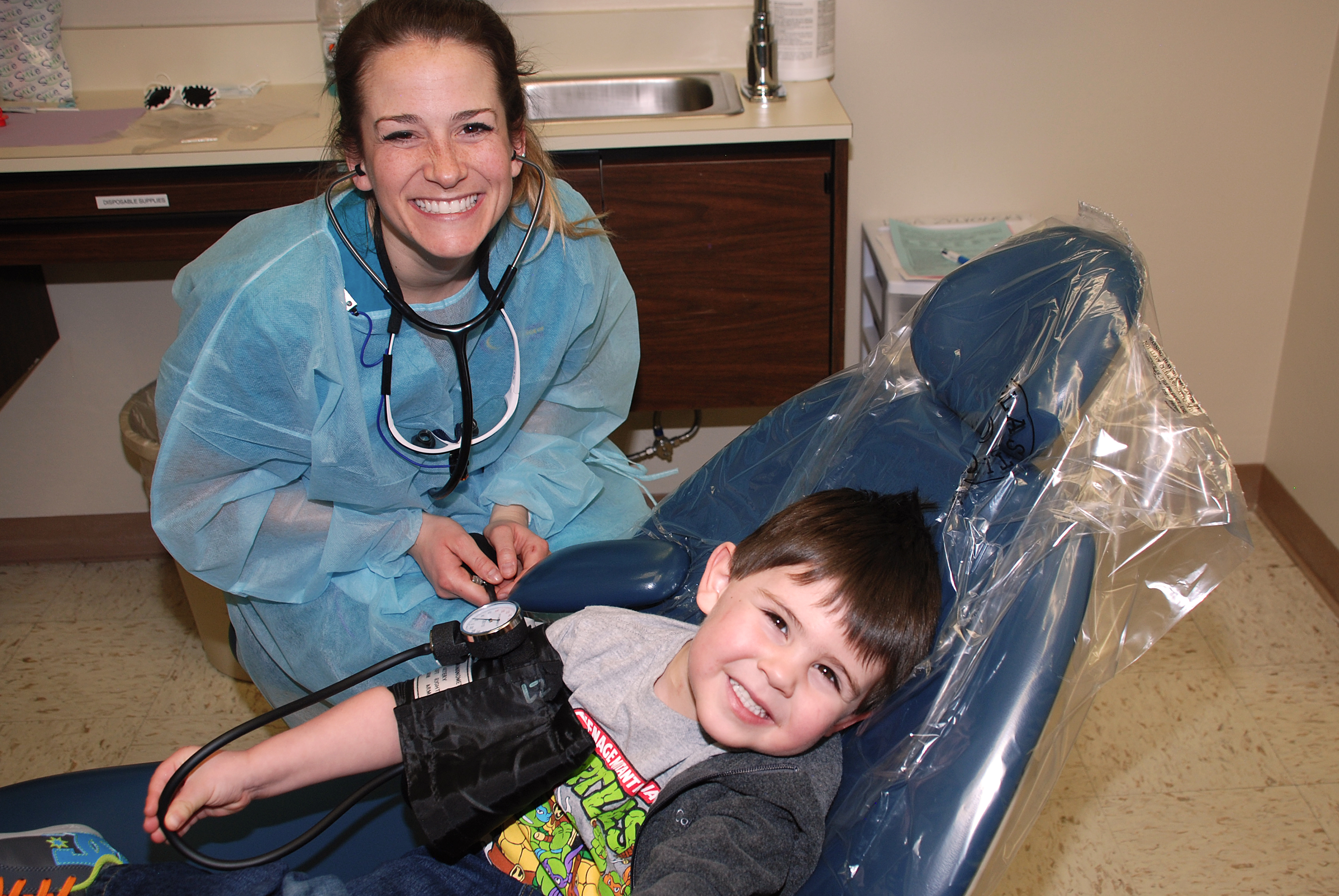image of dental hygienist and a patient