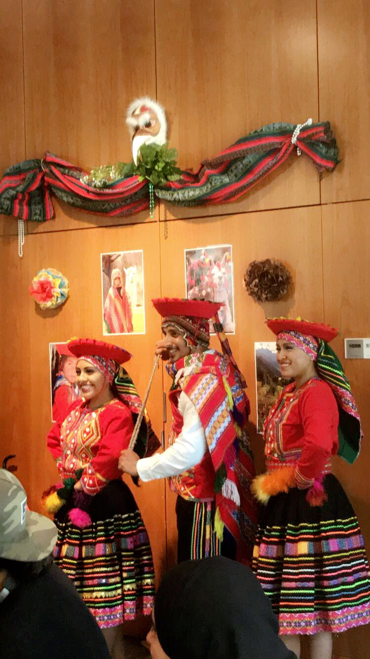 Peruvian Dancers