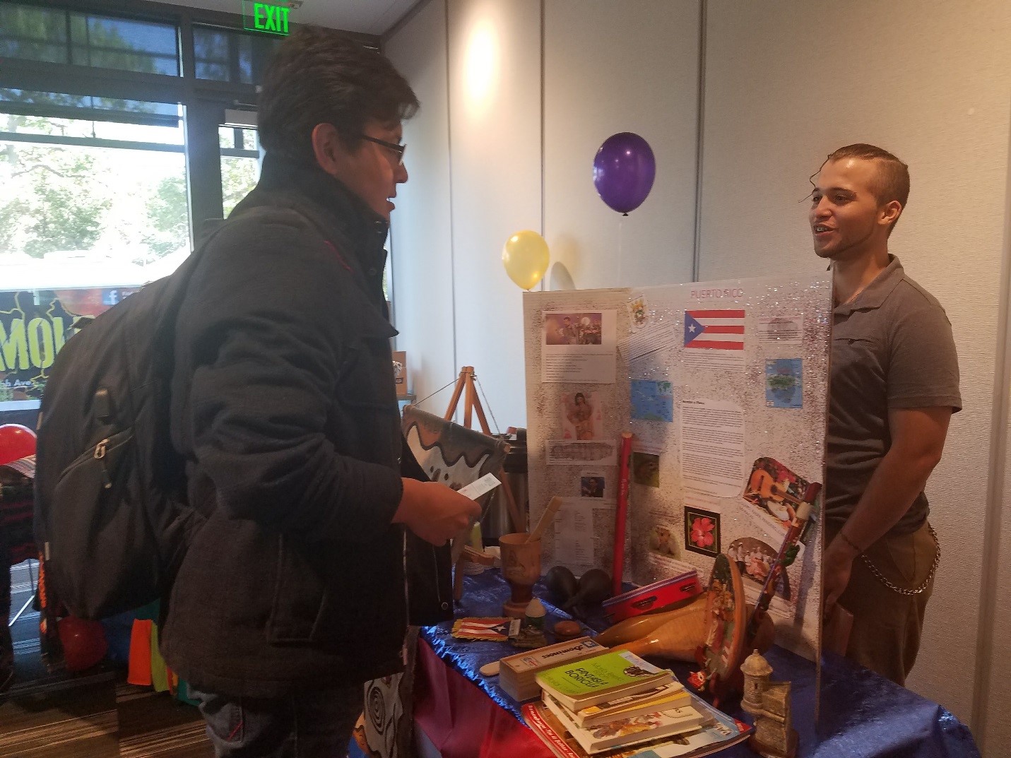 One student learning about Puerto Rico at CCD Somos Puerto Rico was represented at the CCD Somos event