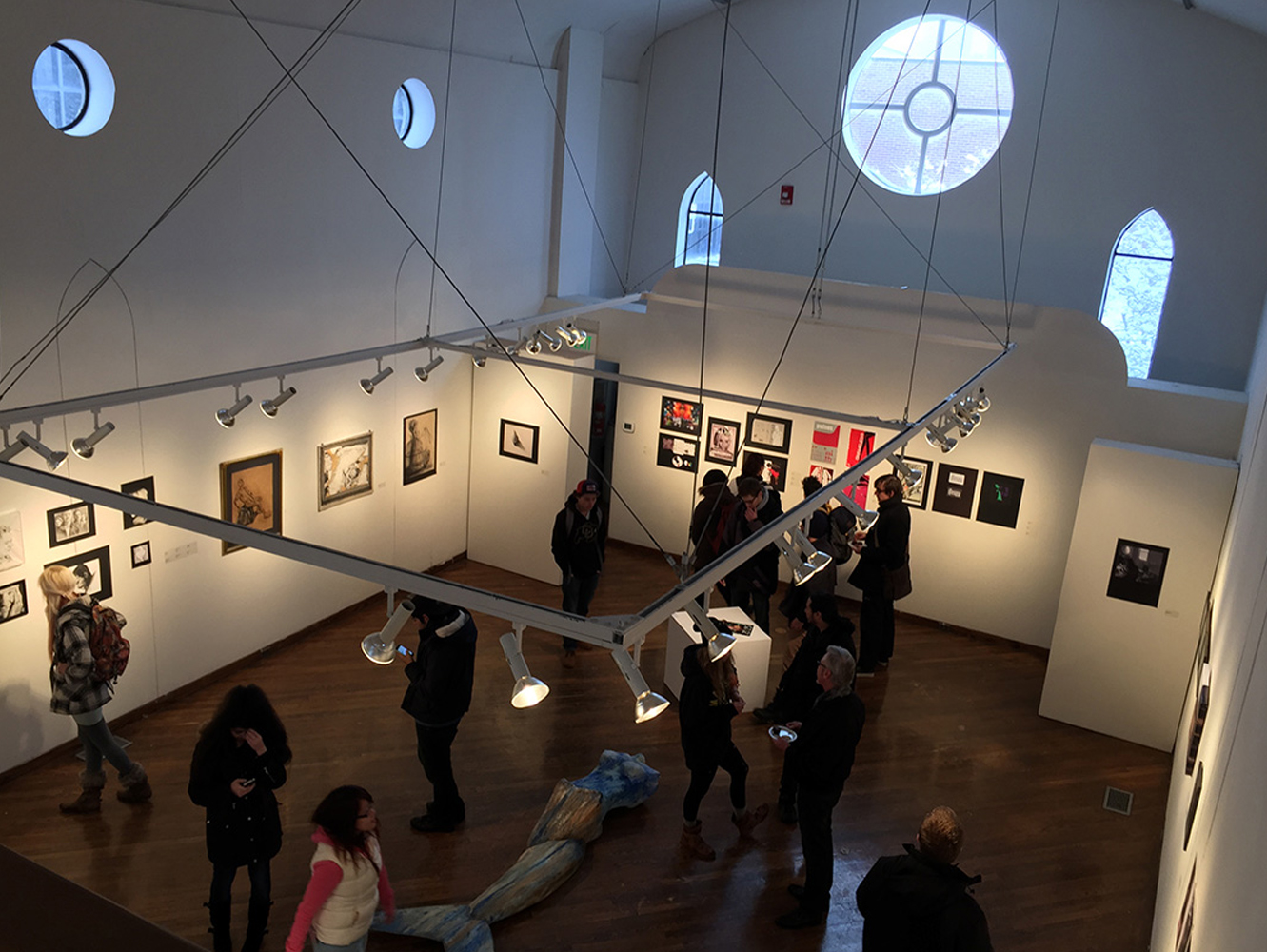 image of an art gallery