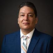 Carlos lopez headshot 